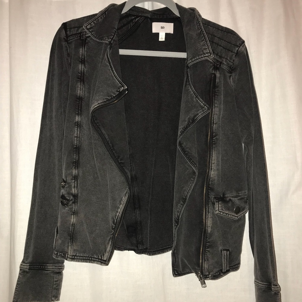 Extremely soft black jacket